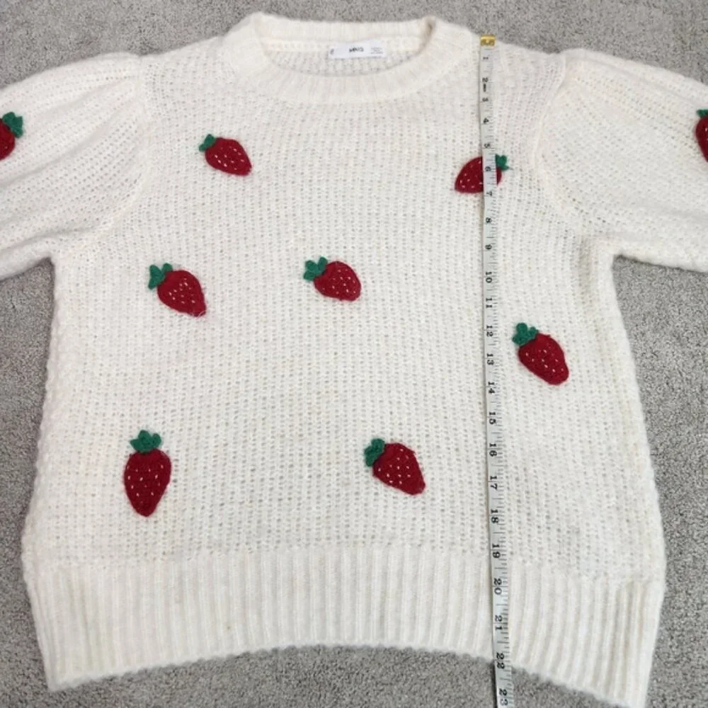 MNG 3D Strawberry Knit Puff Sleeves Size Medium Soft Fuzzy Cozy - Picture 10 of 12